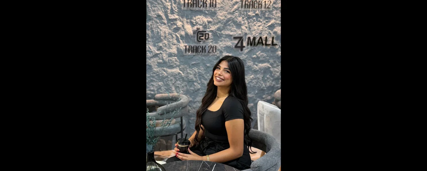 أنا حرفيًا بنت الشركة