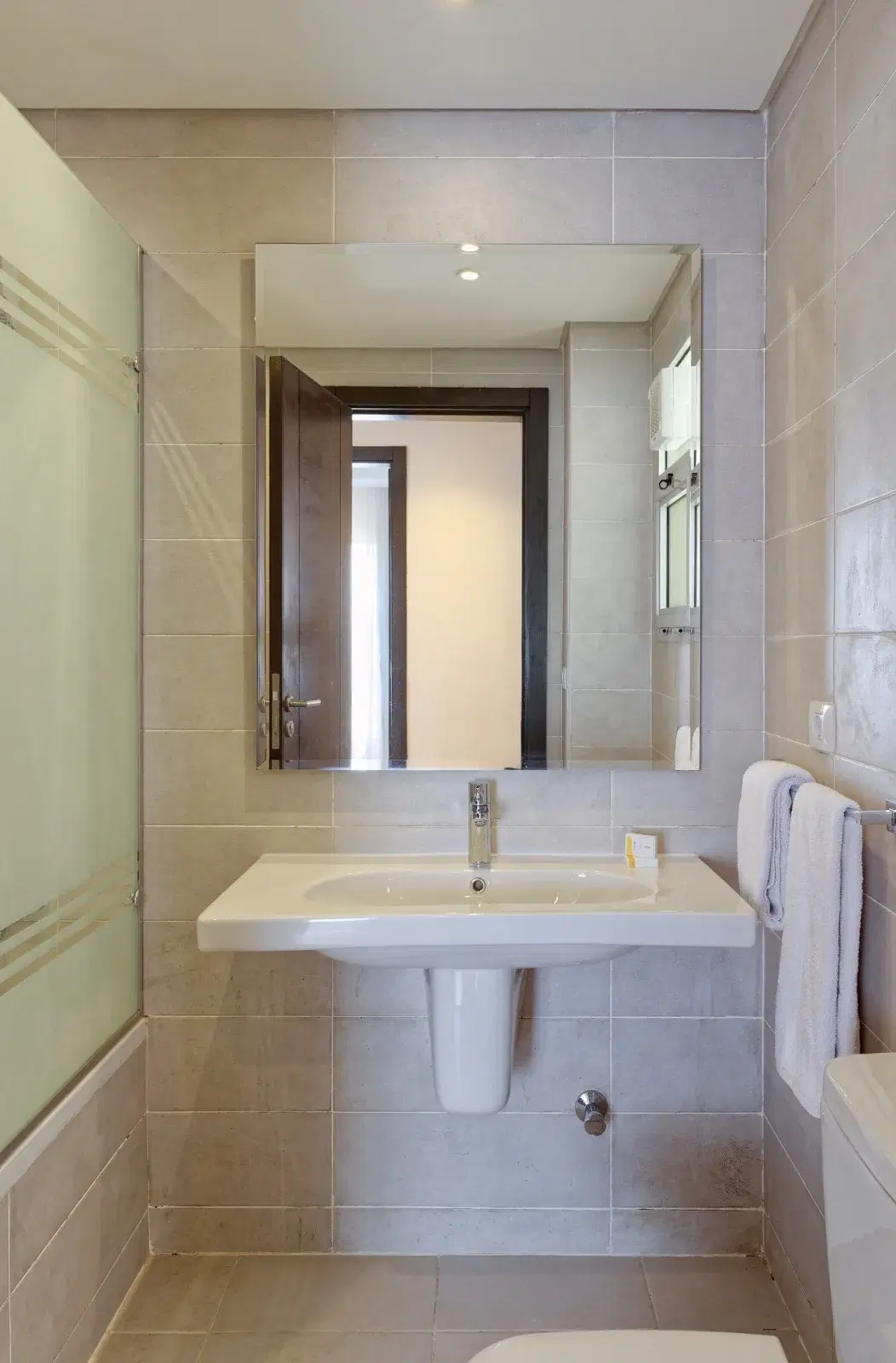 Luxurious Furnished Apartment for Rent in Cairo Festival City - 160 sqm