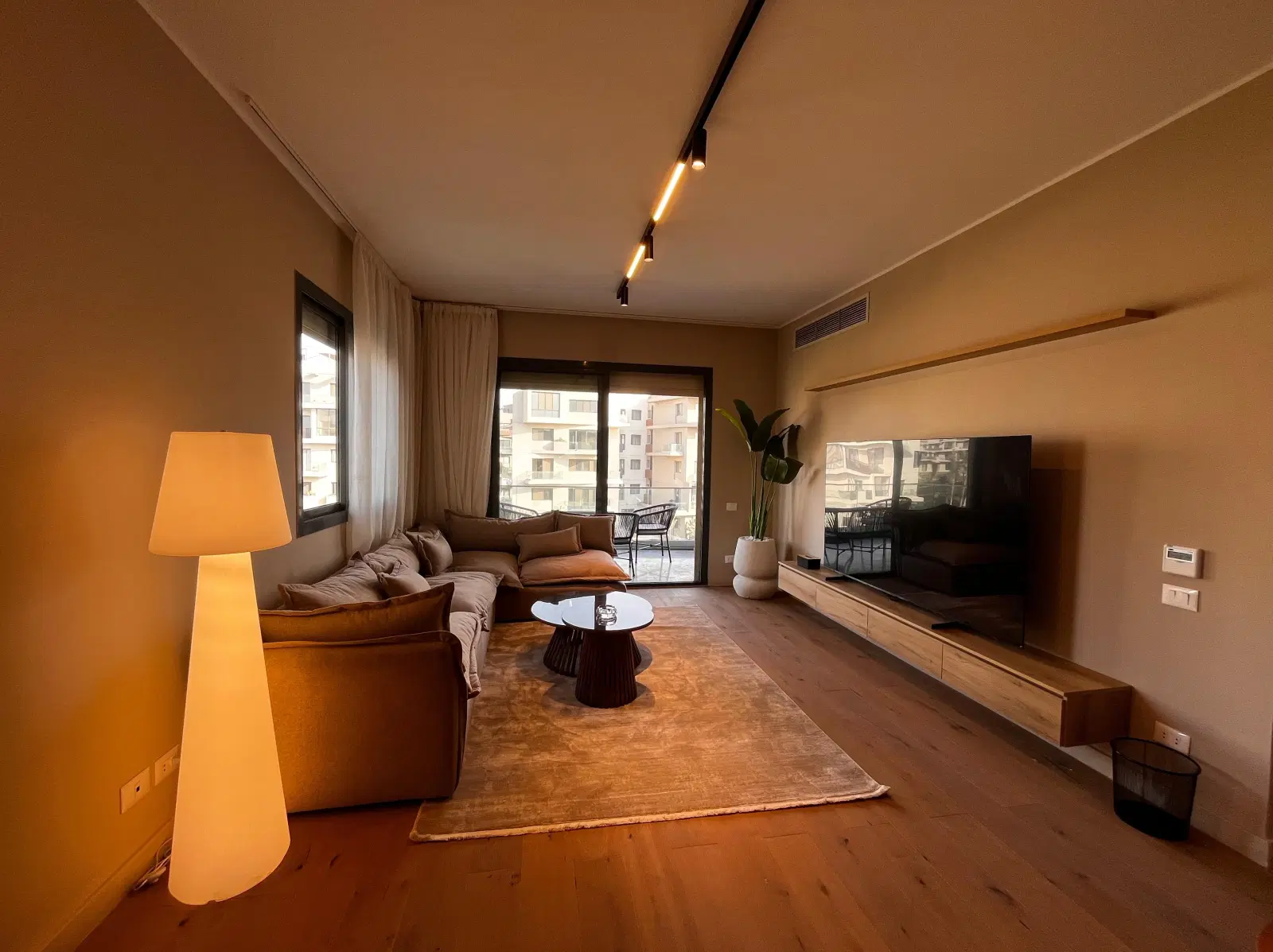 First use, long-term: Villette 2 bedroom rent at V Residence by SODIC