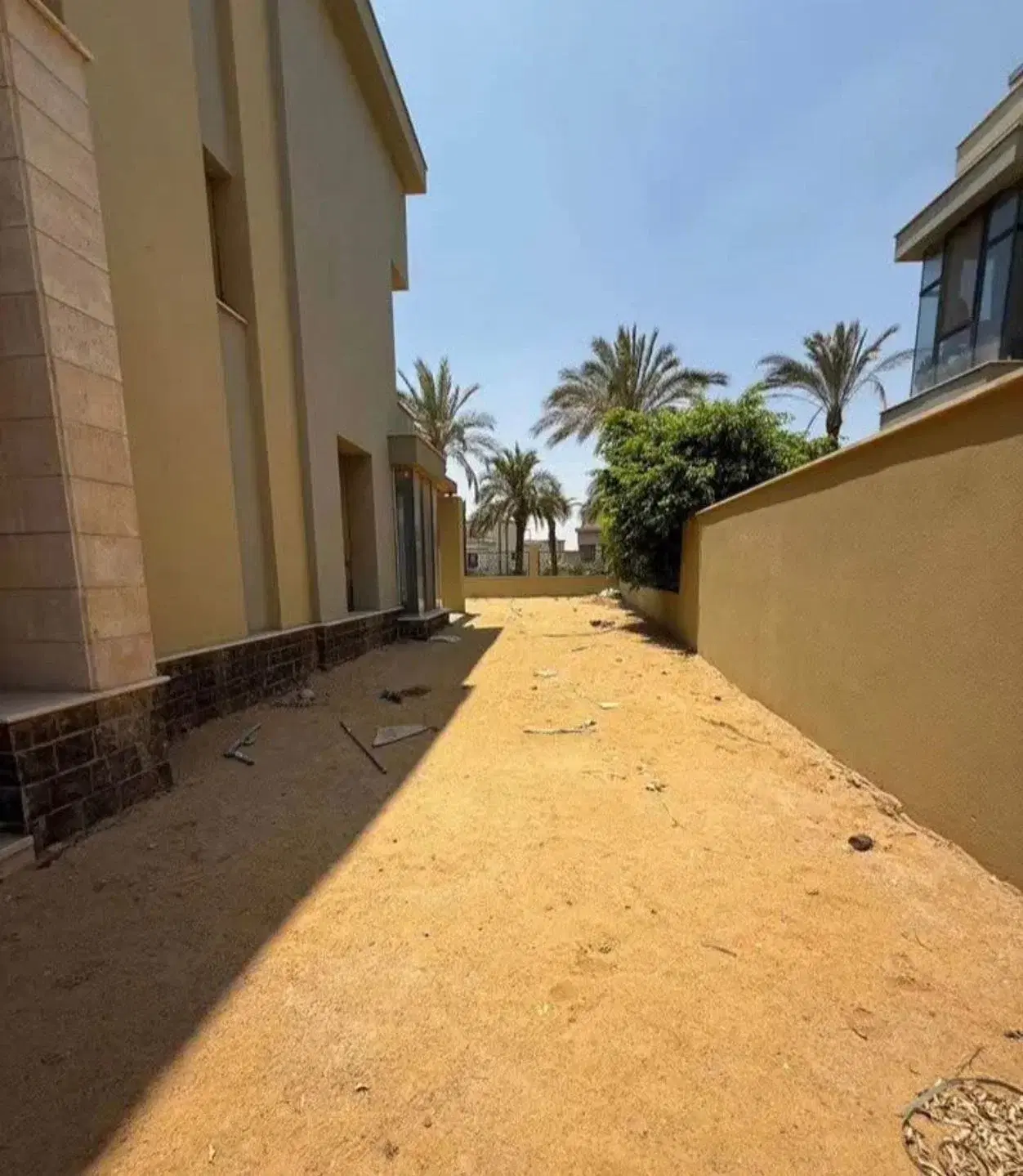 Big spaces, semi-finished: SODIC Villette twin house with 313 sqm BUA on 400 sqm land