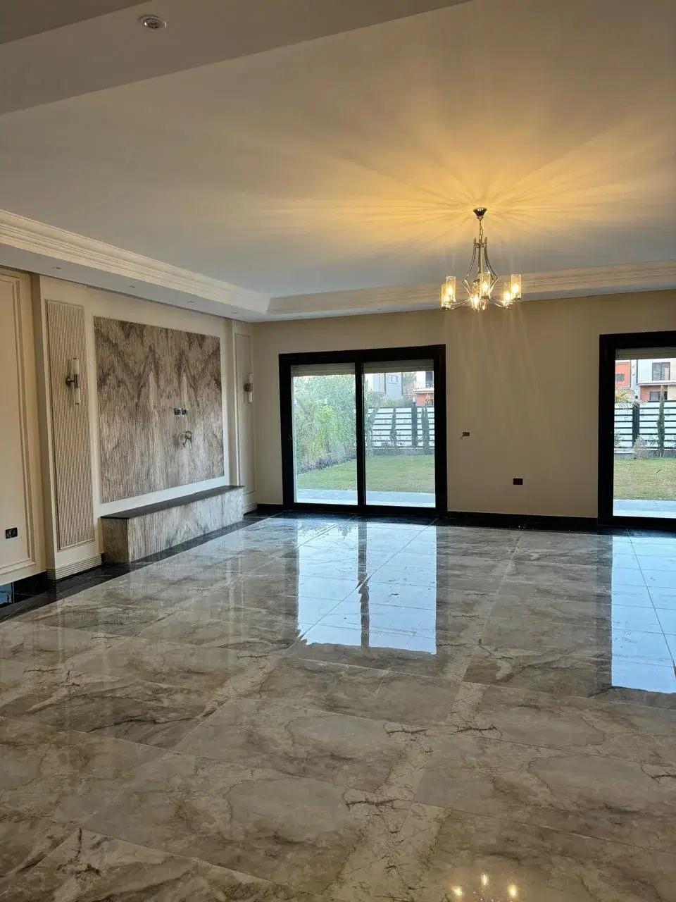 Villa for sale in Azzar 1, New Cairo, 375 sqm fully finished