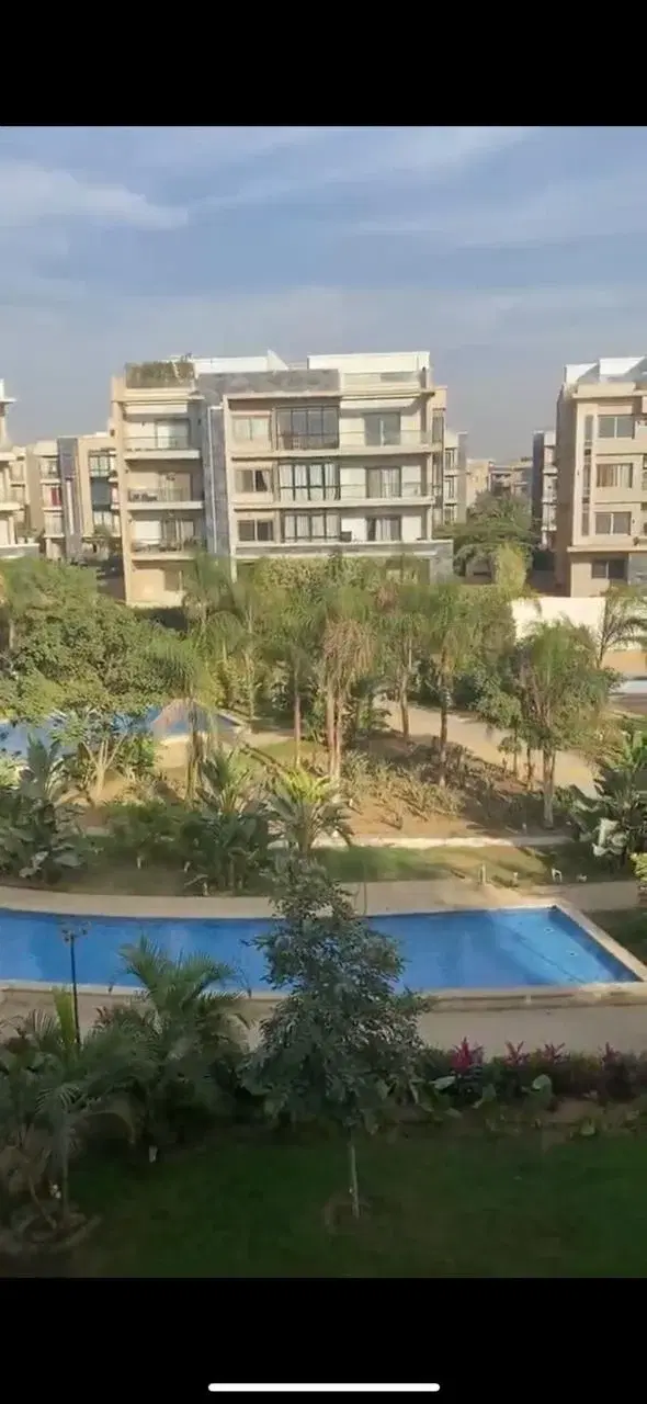 3-Bedroom Apartment with Clubhouse View in New Cairo