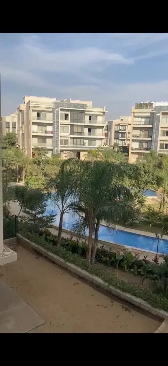 3-Bedroom Apartment with Clubhouse View in New Cairo
