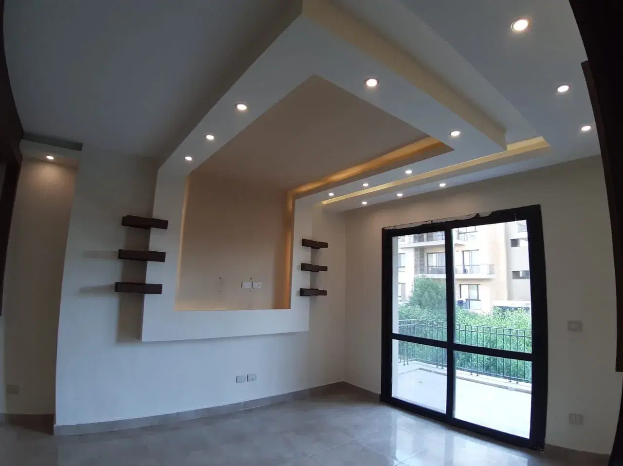 Low Price Apartment for Rent in Eastown