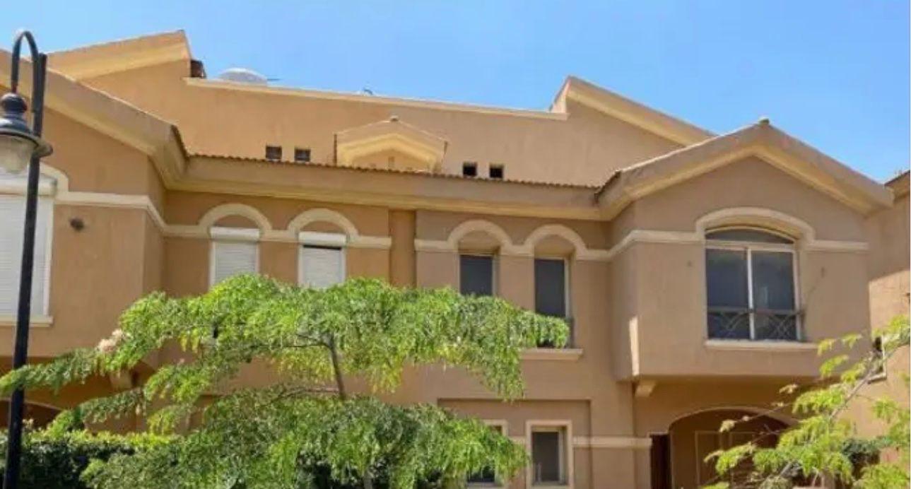 تاون هاوس زاوية مذهل للبيع في ديار بارك