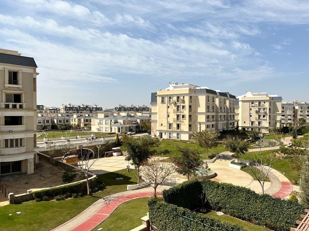 شقة 2 غرفة للبيع في Mountain View Hyde Park - 134 متر تشطيب كامل