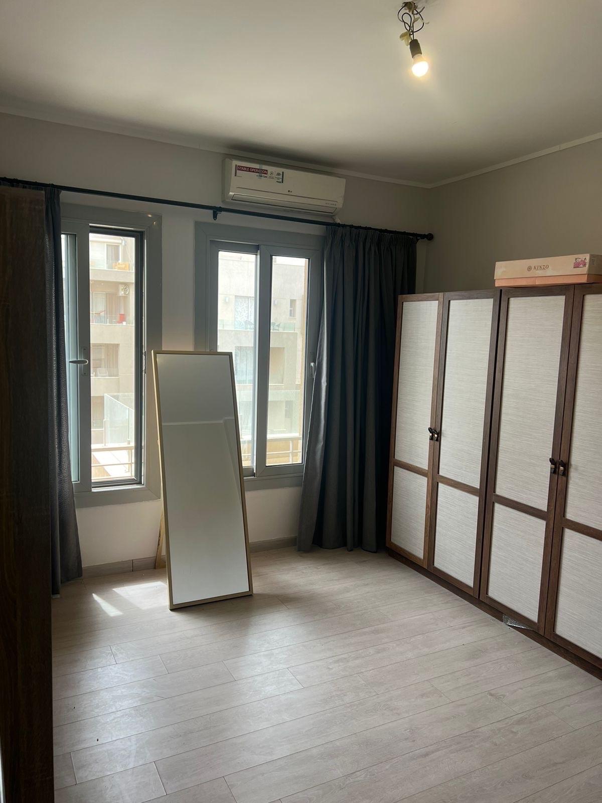 شقة 2 غرفة للإيجار في Village Gate Palm Hills - القاهرة الجديدة 150 متر