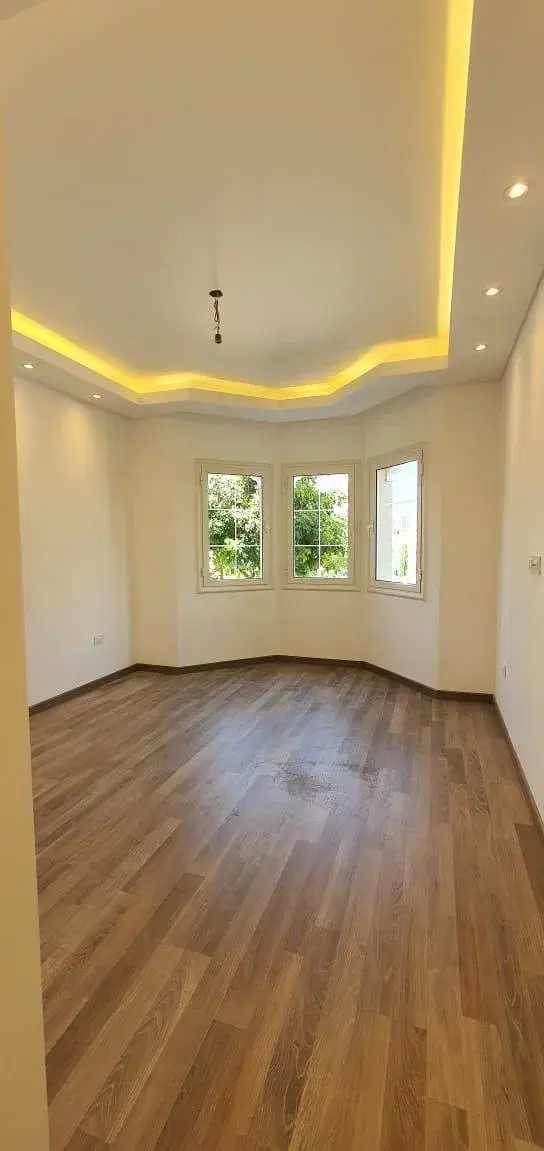 Duplex for rent in Mountain View Executive with Private Garden