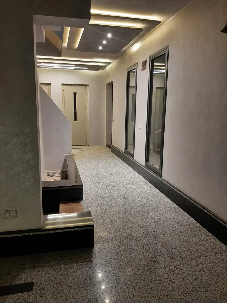 Apartment for sale in El Lotus South 220 sqm
