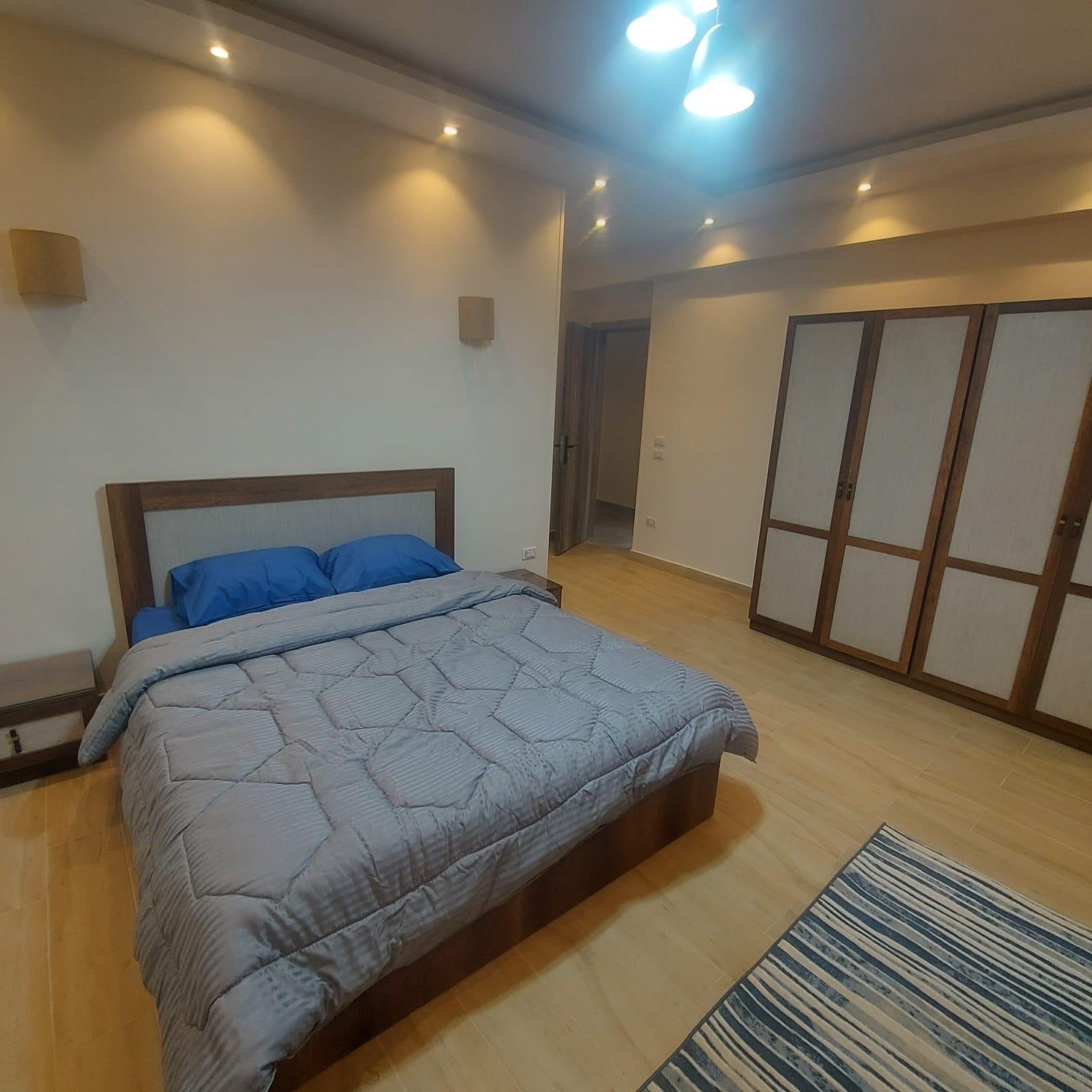 Fully Furnished Apartment for Rent in First District, New Cairo - 220 sqm