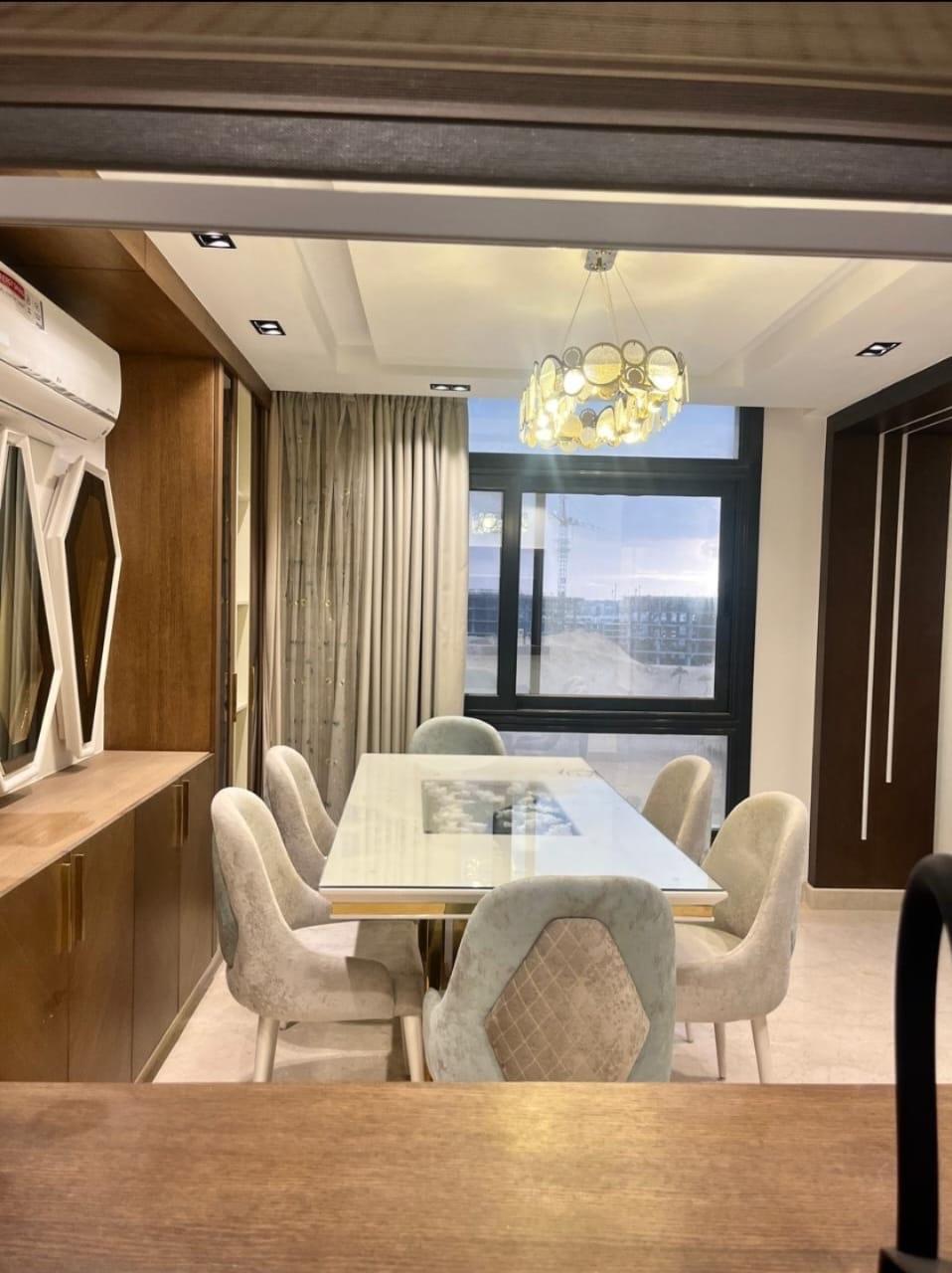 شقة مفروشة للإيجار في ازاد