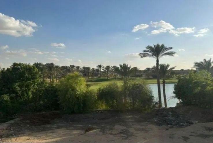 فيلا فاخرة في القطامية ديونز بمساحة كبيرة وتشطيب 45%