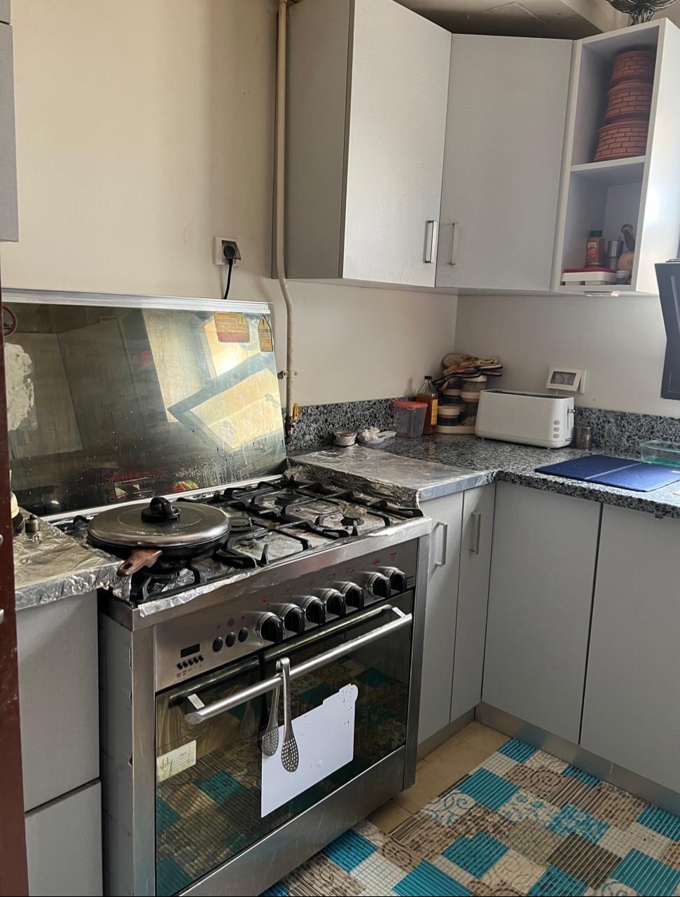 Luxurious 200 sqm Apartment for Rent in Mivida with Kitchen and ACs