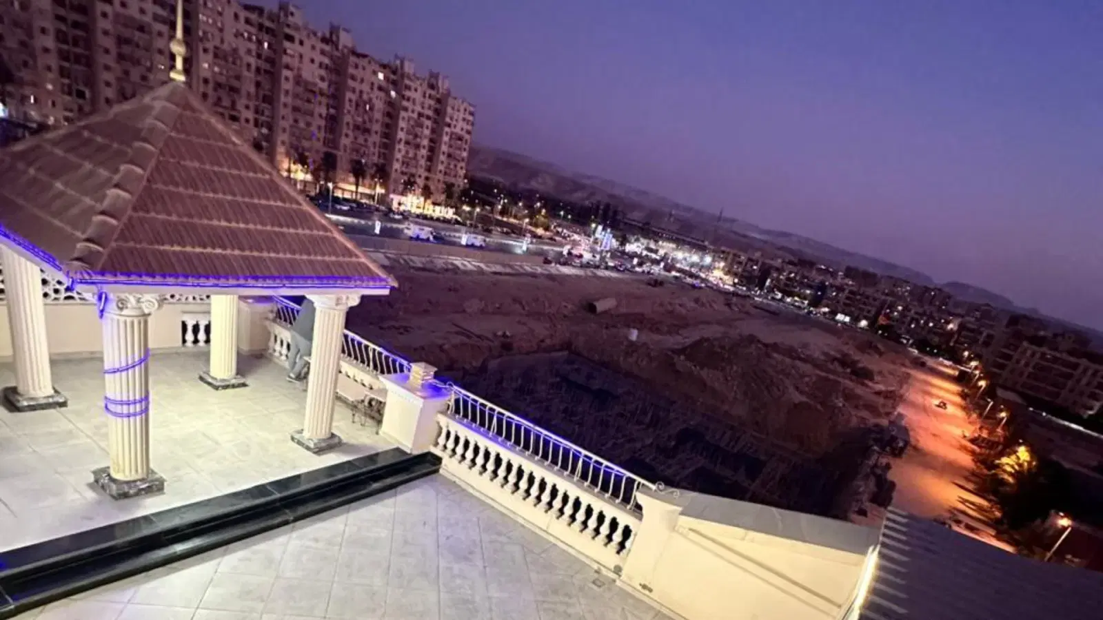 A furnished roof apartment for rent in Zahraa El Maadi, offering generous spaces, full finishing, an
