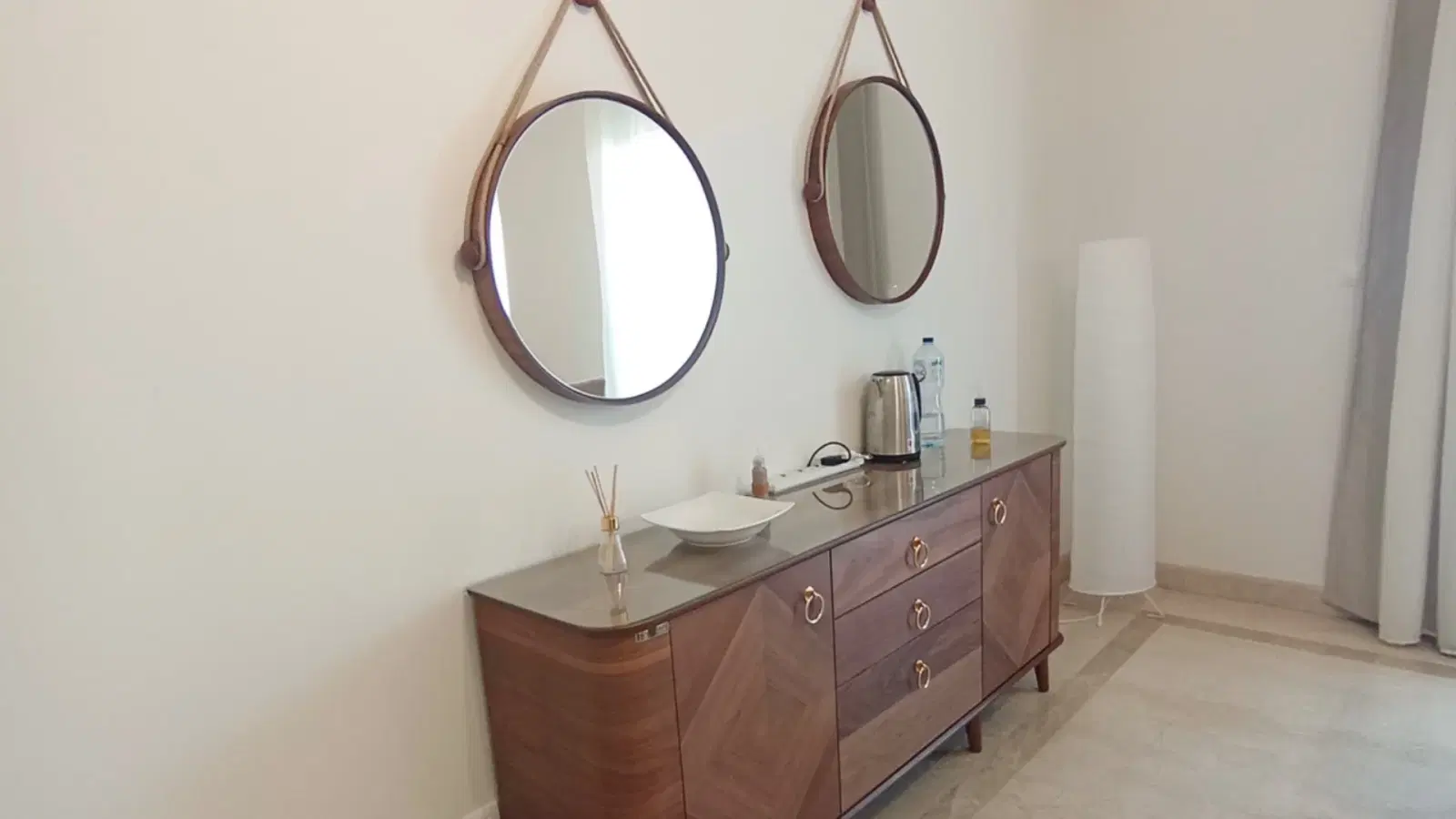 Furnished apartment for rent in Mivida Boulevard by Emaar with 4 bedrooms