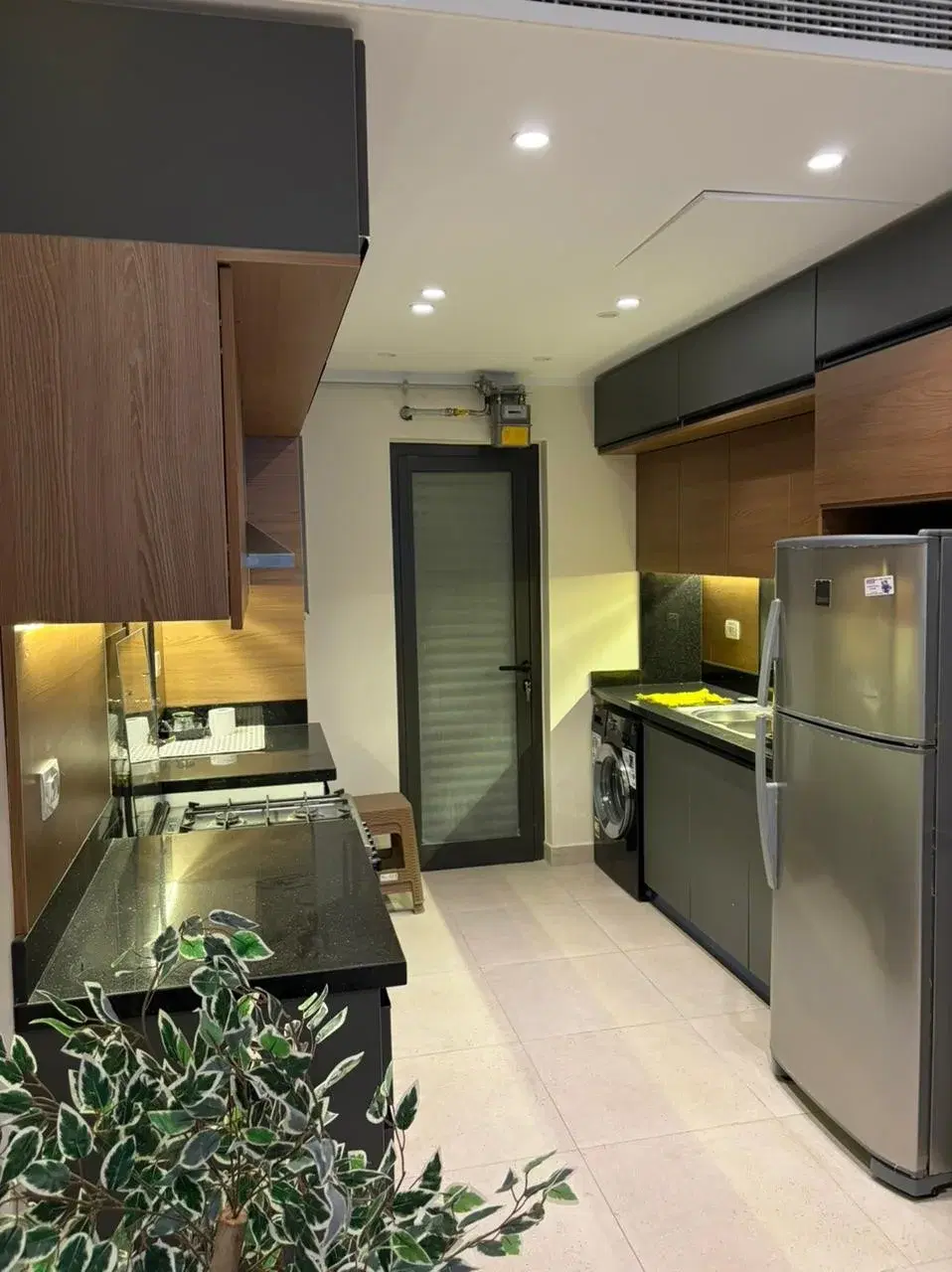 Furnished apartment Lake View, ground floor with 85 sqm garden for rent