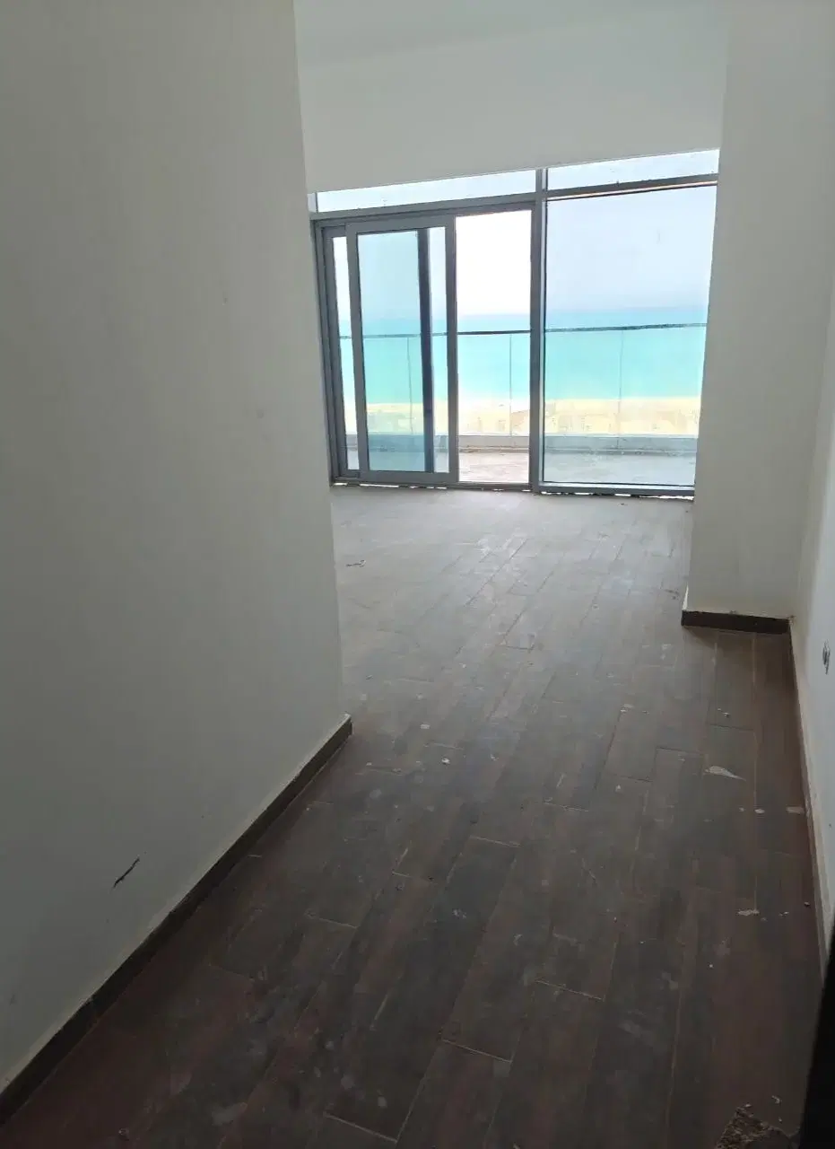 First row sea apartment in City Edge Towers, Al Alamein, 194 sqm