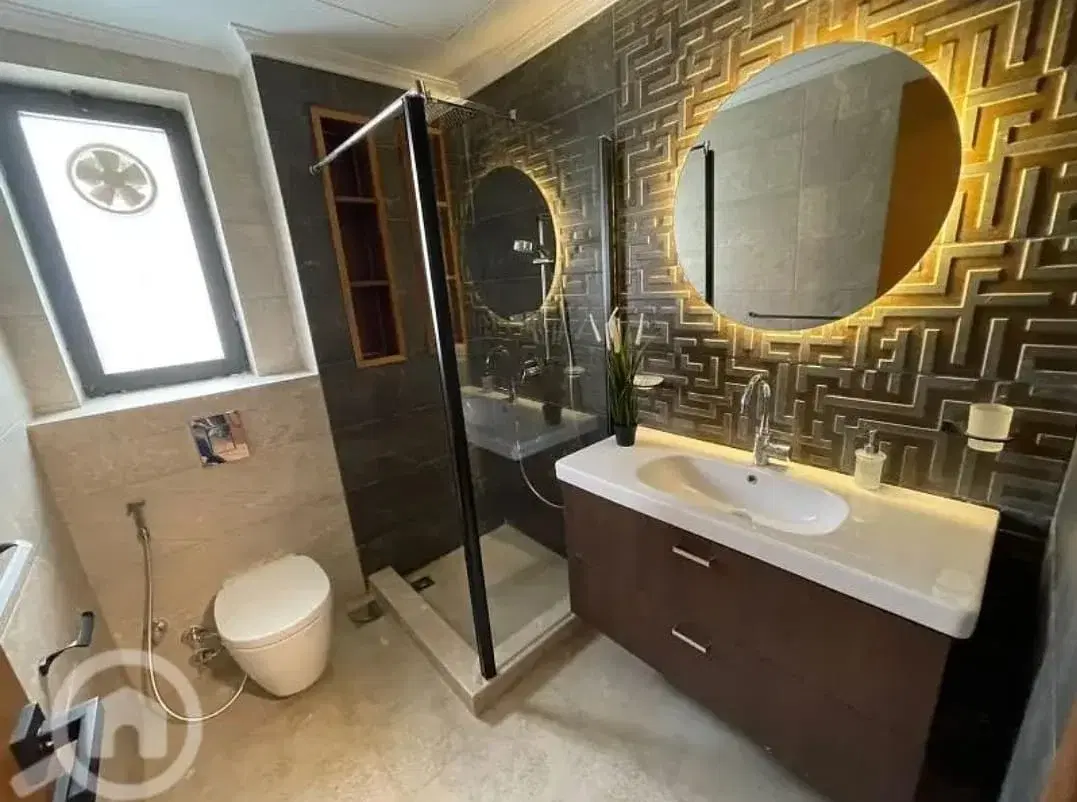 LakeView garden apartment sale, 125 sqm ground floor with 86 sqm garden
