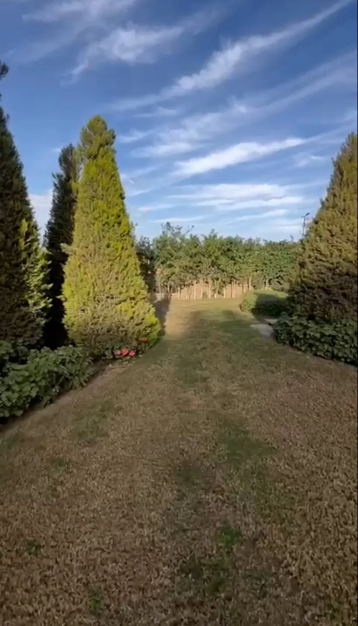 I villa for sale in Mountain View Hyde Park, 231 sqm, 80m garden
