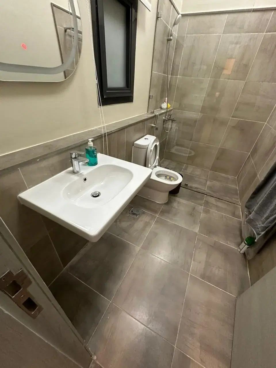 Furnished 3‑Bedroom Townhouse for Sale in Al Burouj, El Shorouk (Phase 1)