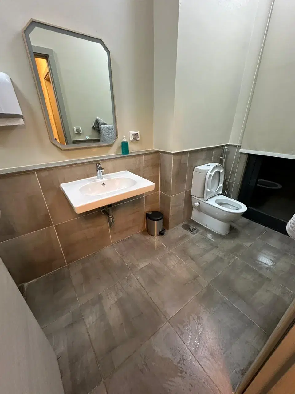 Furnished 3‑Bedroom Townhouse for Sale in Al Burouj, El Shorouk (Phase 1)