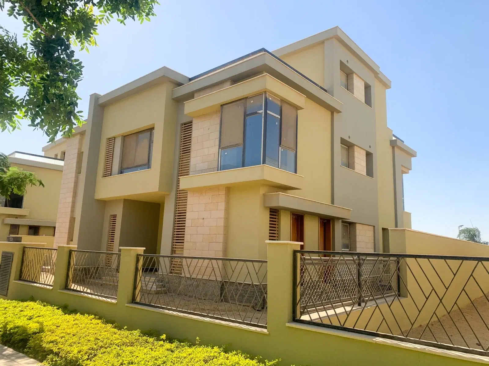 3-Bedroom Duplex for Sale in Al Burouj, El Shorouk — Imkan Misr