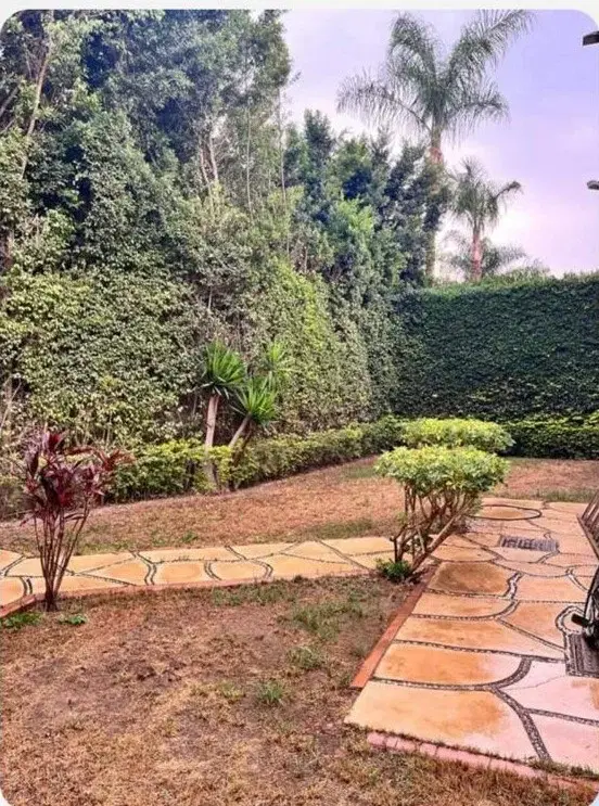 فيلا فاخرة للبيع في مدينة الرحاب - القاهرة الجديدة | أرض 537 م²، مبني 310 م²