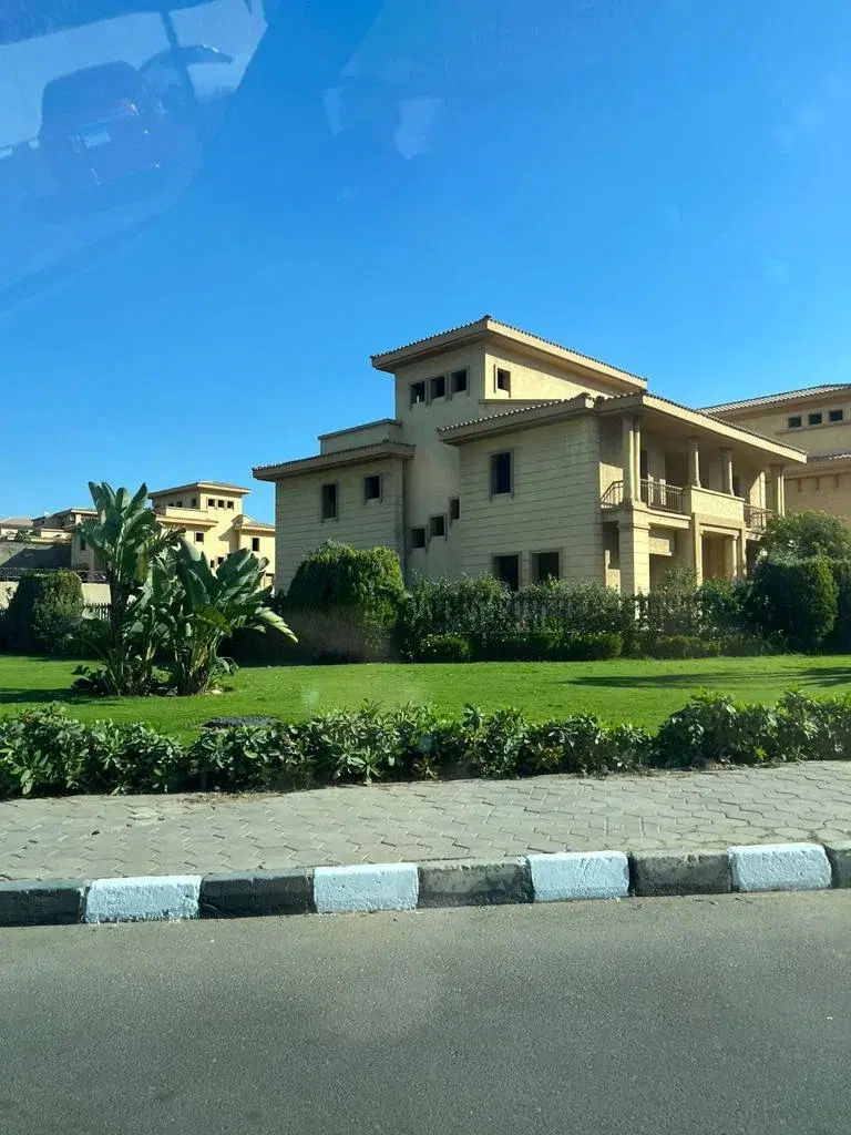 فيلا 7 غرف للبيع في الرحاب هيلز - القاهرة الجديدة | طلعت مصطفى القابضة (TMG)