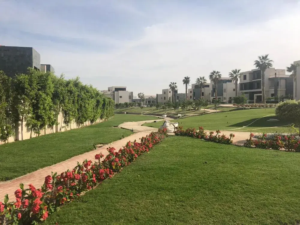 Twinhouse for Sale in Al Karma 4 — 4-Bedroom, Semi-Finished