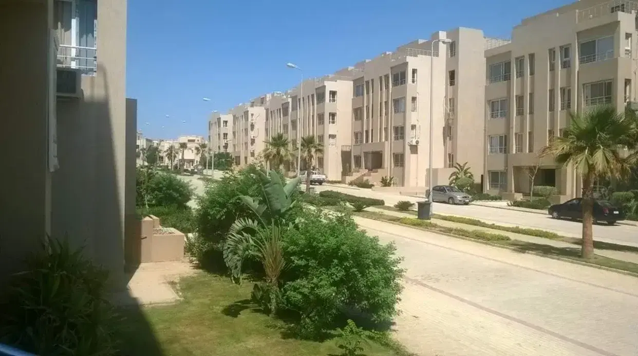 شقة طابق أرضي للبيع في كارما ريزيدنس — 3 غرف نوم، 3 حمامات، 140 م² + 90 م² حديقة