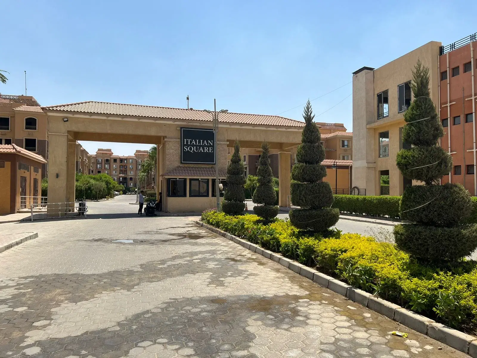 شقة غرفتين للبيع في Italian Square ب6 أكتوبر – مصر إيطاليا