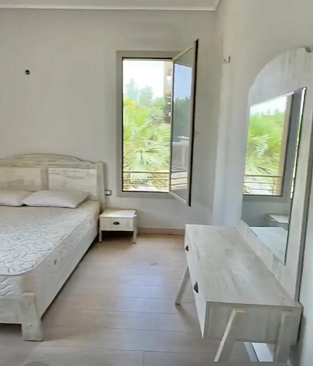 1-Bed Apartment (88 m²) for Sale in Palm Hills New Cairo – Ready to Move