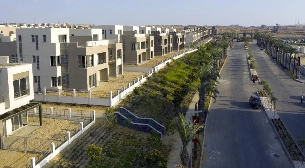 Luxurious Townhouse for Sale in Palm Hills, New Cairo