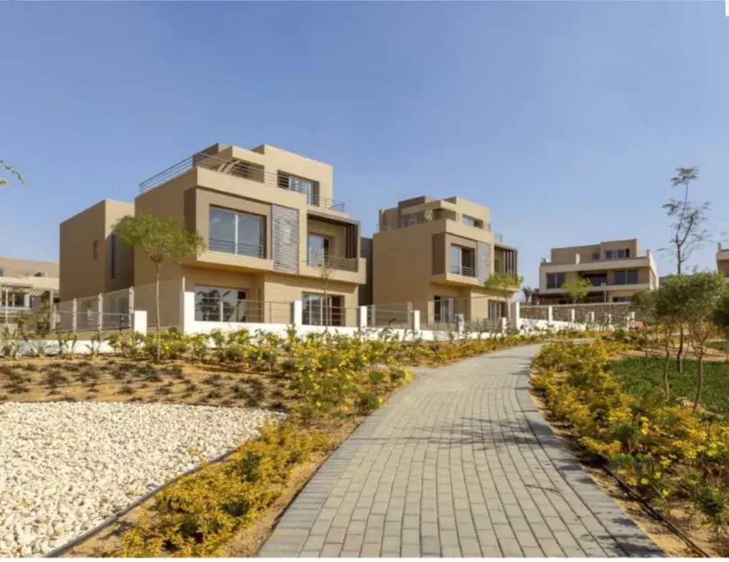 Stunning Twinhouse for Sale in Palm Hills New Cairo - 4 Bedrooms