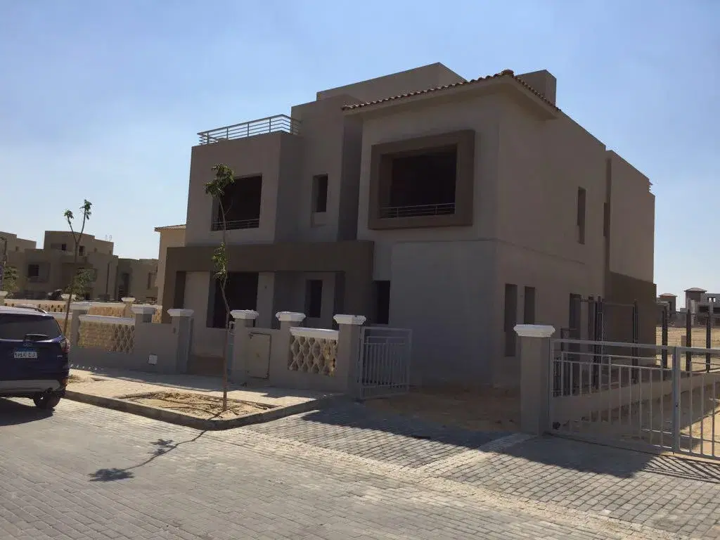Stunning Villa for Sale in Palm Hills Golf Extension, Featuring 4 Bedrooms in 6th of October City by Palm Hills Developments