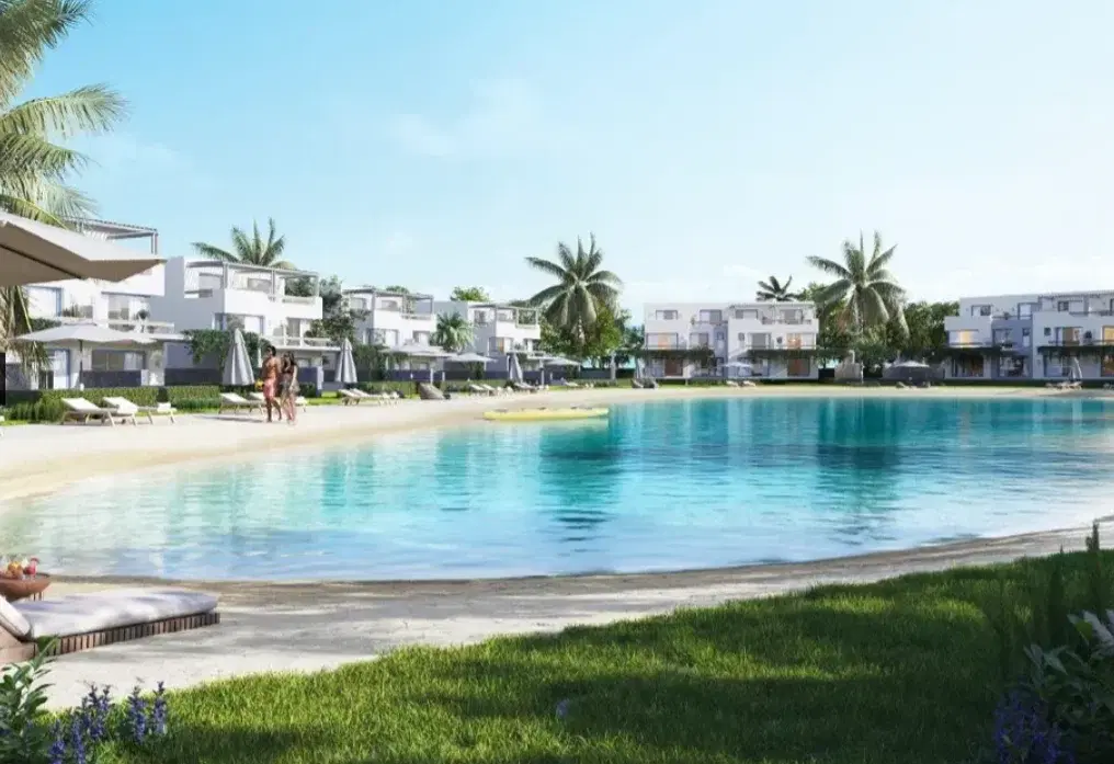Elegant Townhouse for Sale in Plage, Sidi Abdel Rahman by Mountain View - 3 Bedrooms