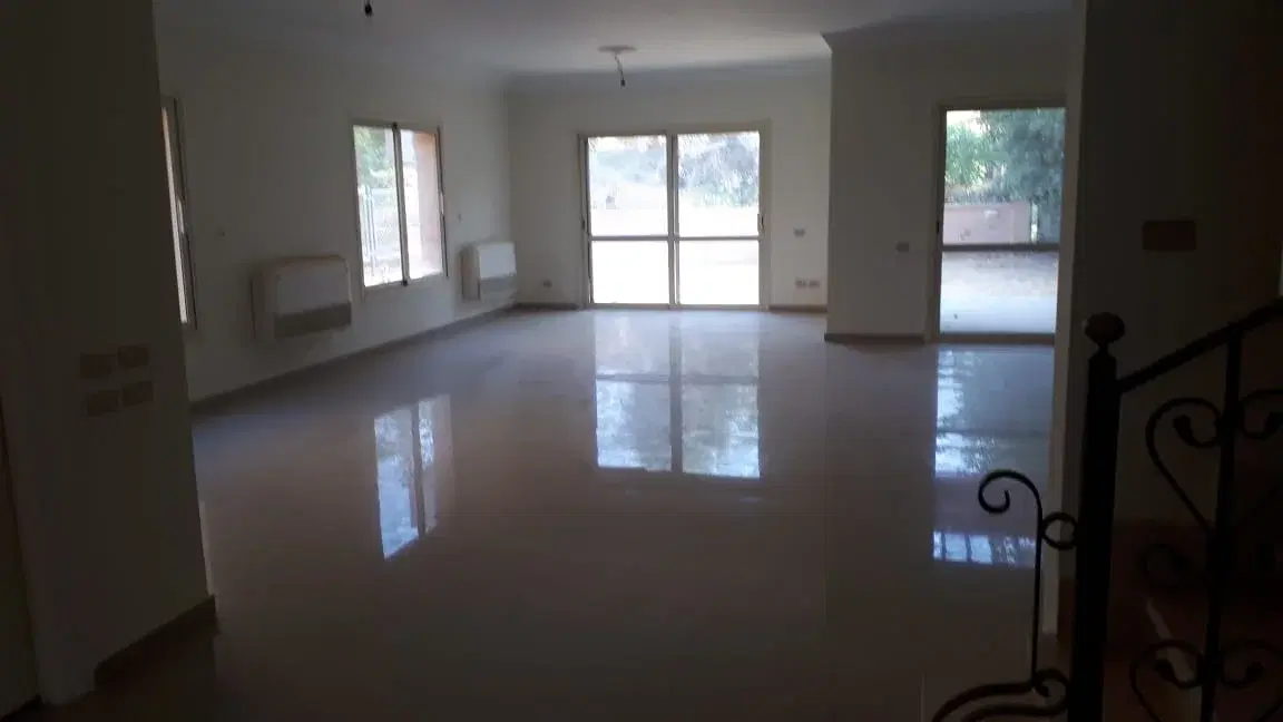 Stunning Twinhouse for Sale in Bellagio