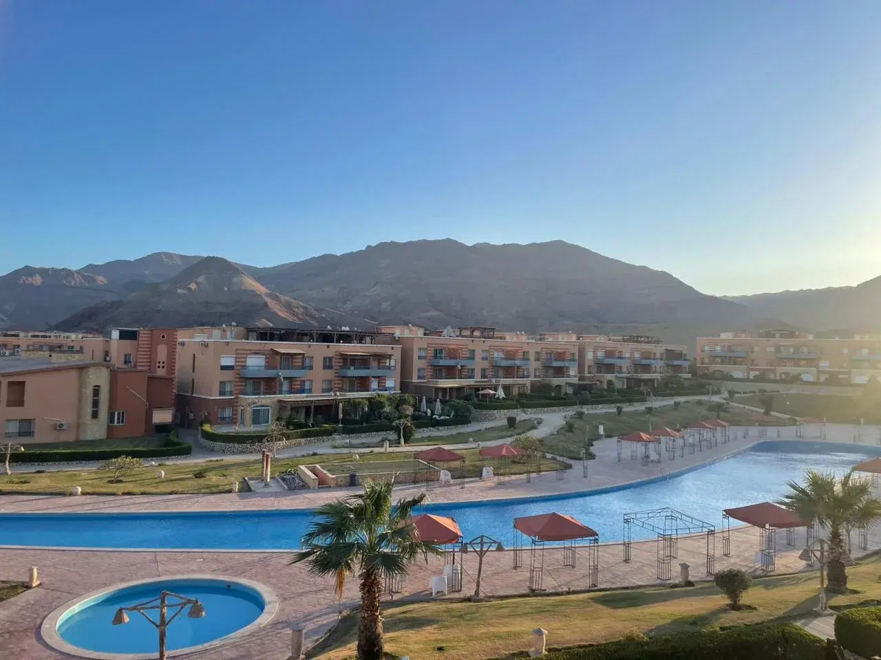 Chalet for Sale in Blumar El Dome