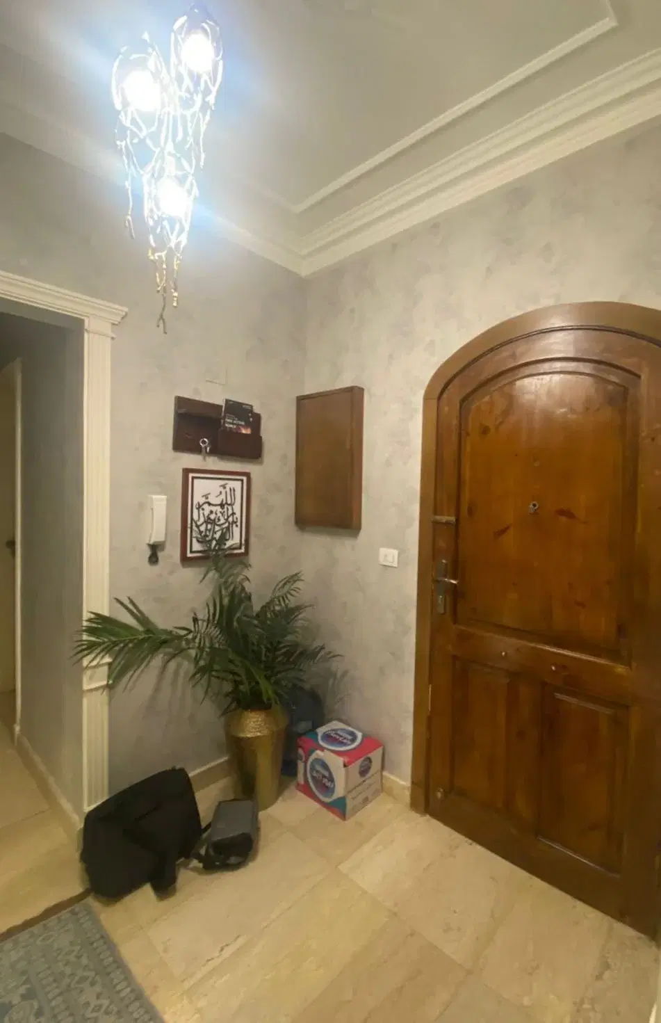 Luxurious Apartment for Sale in Beverly Hills