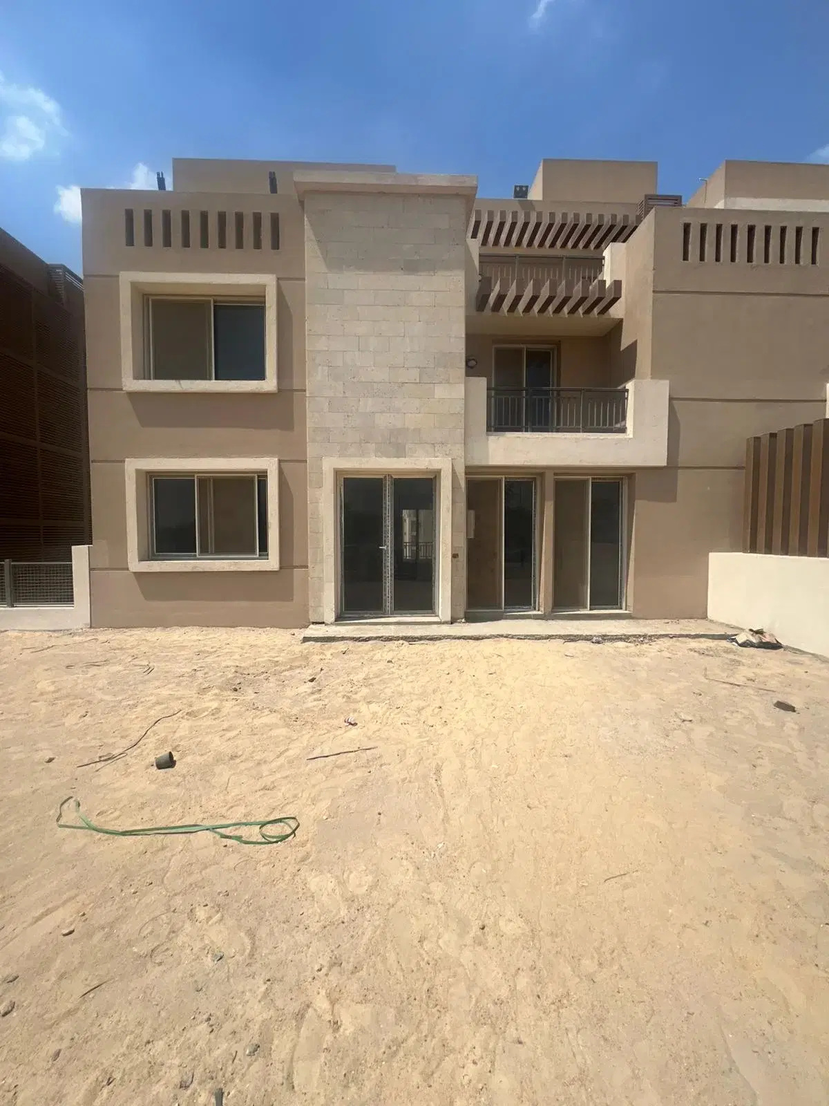 S Villa for Sale in Taj City