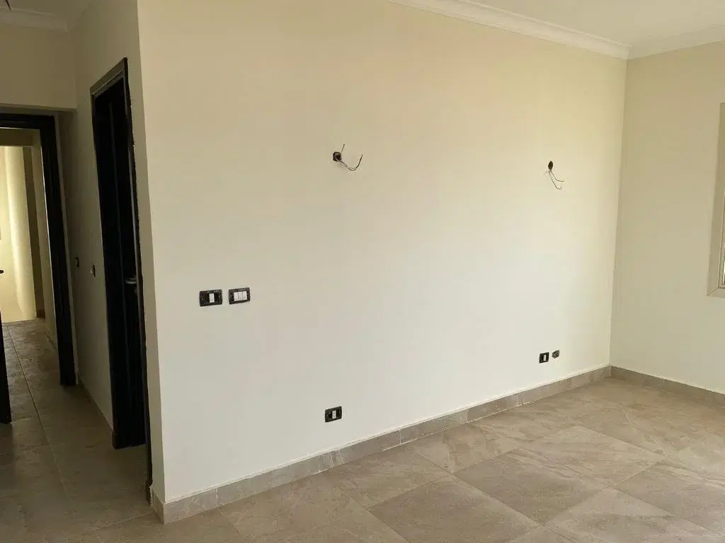 Luxurious Twinhouse for Sale in Telal Sokhna with 4 Bedrooms by Roya Developments