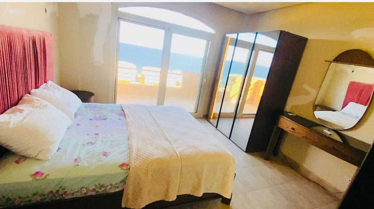 Stunning Twinhouse for Sale in Telal Sokhna with 3 Bedrooms by Roya Developments