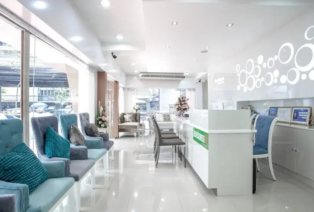 Retail Space for Sale in Three Sixty