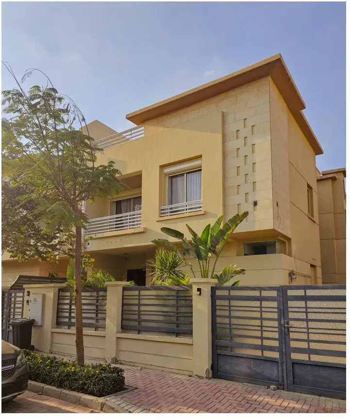 Stylish Twinhouse for Sale in JEDAR with 4 Bedrooms, 6th of October City by IWAN Developments