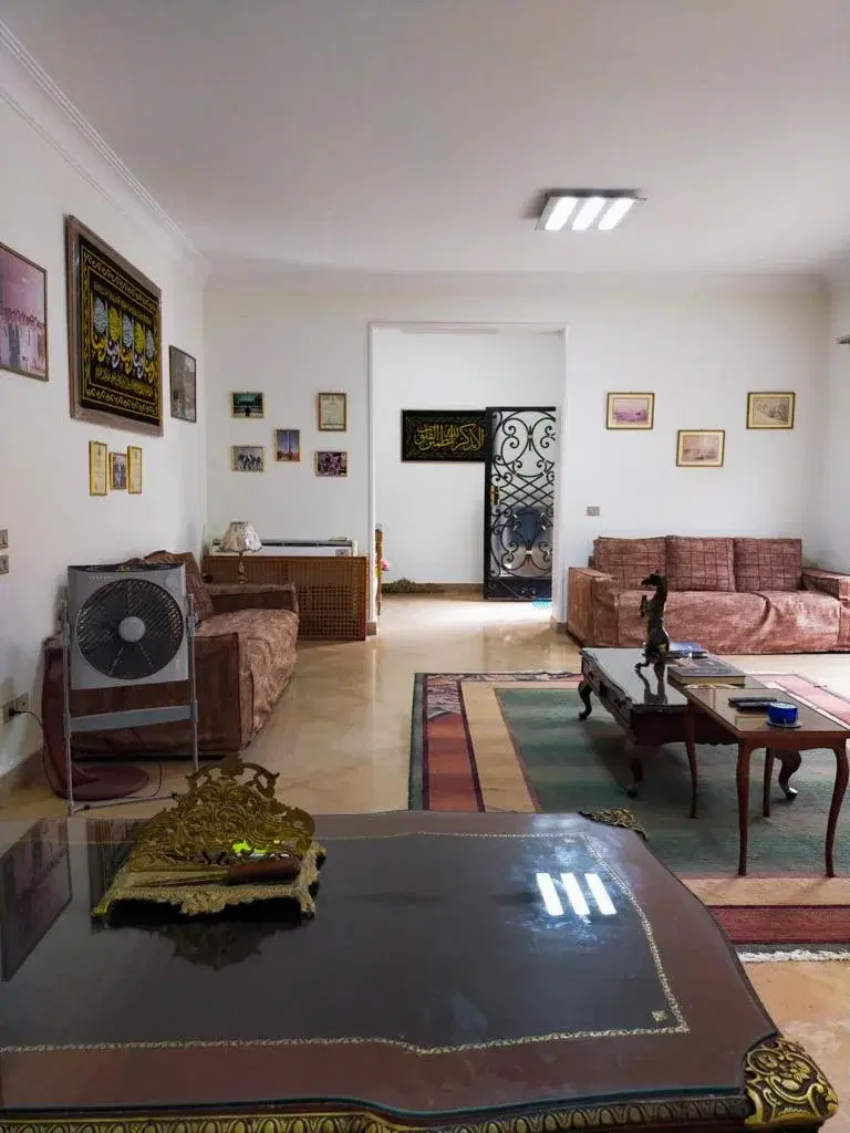 Stunning Villa for Sale in Garana, October