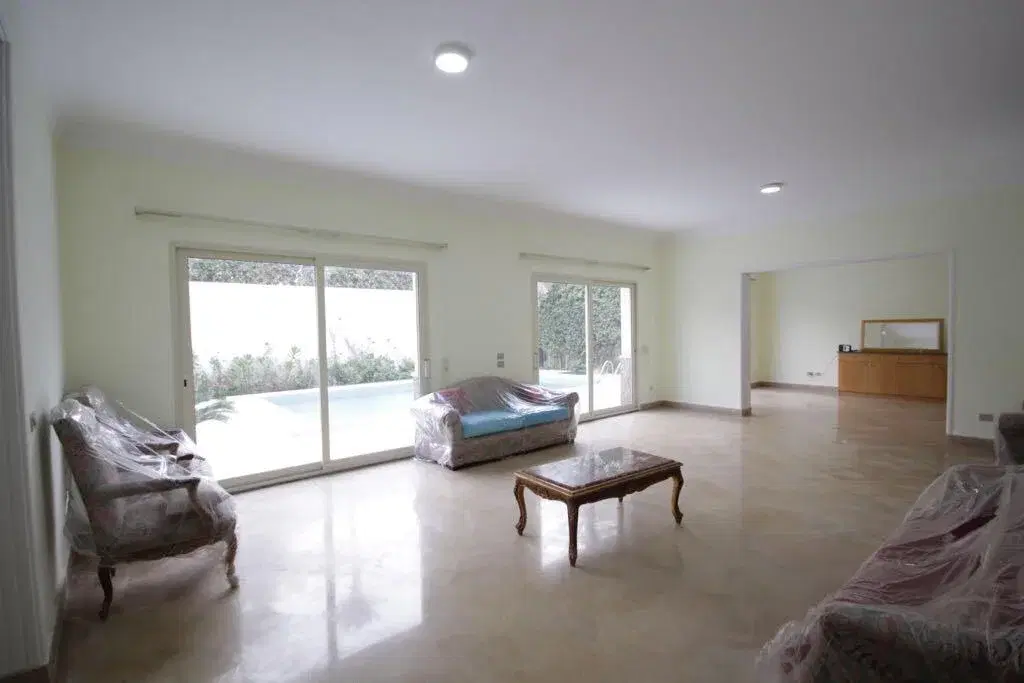 Stunning Villa for Sale in Garana, October