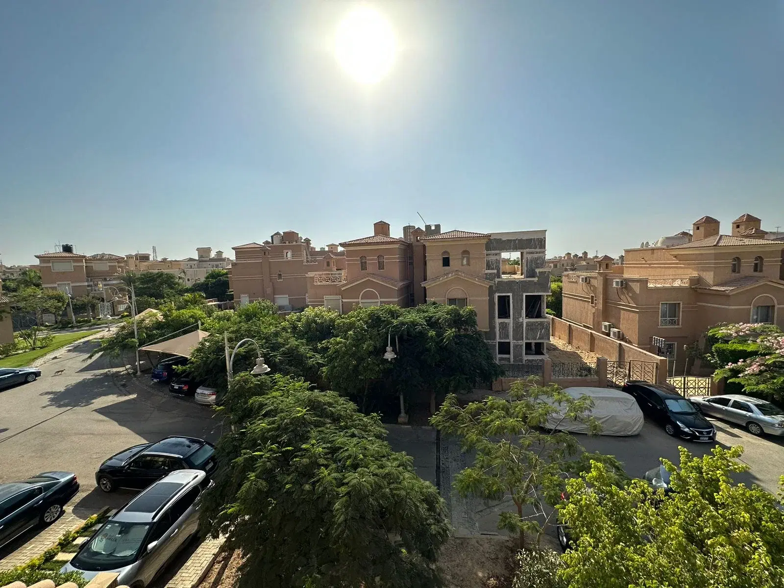 تاون هاوس للبيع في كمبوند جراند ريزيدنس