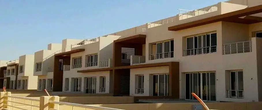 تاون هاوس للبيع في جراند هايتس