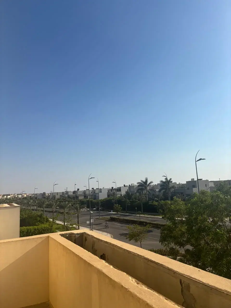 تاون هاوس مذهل للبيع في جراند هايتس