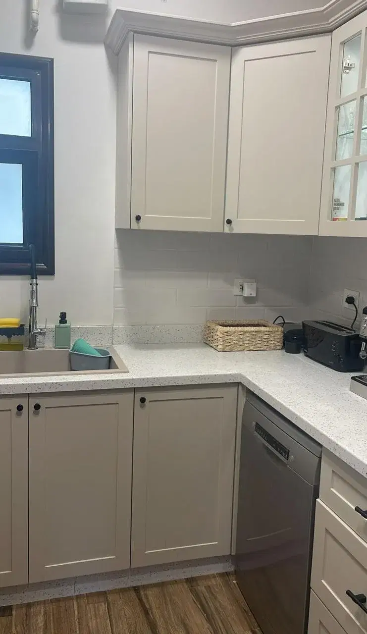 Spacious Apartment for Sale in Green 5